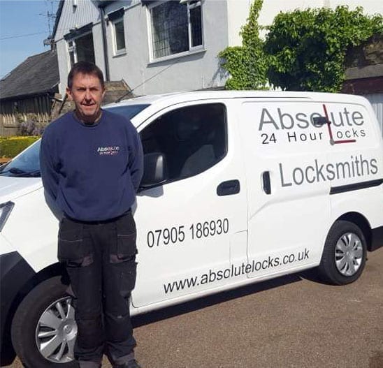 Emergency-Locksmiths-in-Bradford-Andy-Love-Locksmith-Bradford-in-Front-of-Locksmith-Van